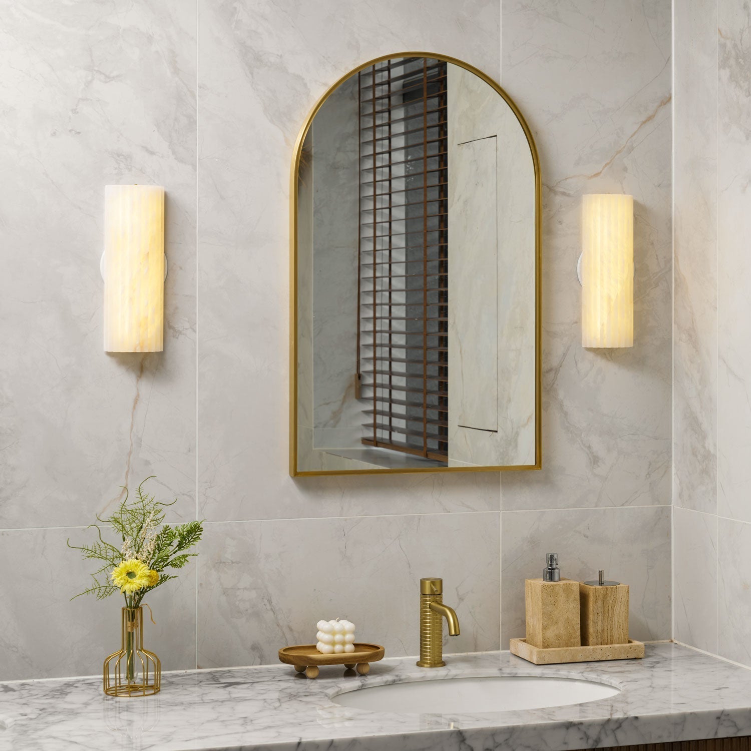Orcarion Alabaster Wall Lamp - Letslighting