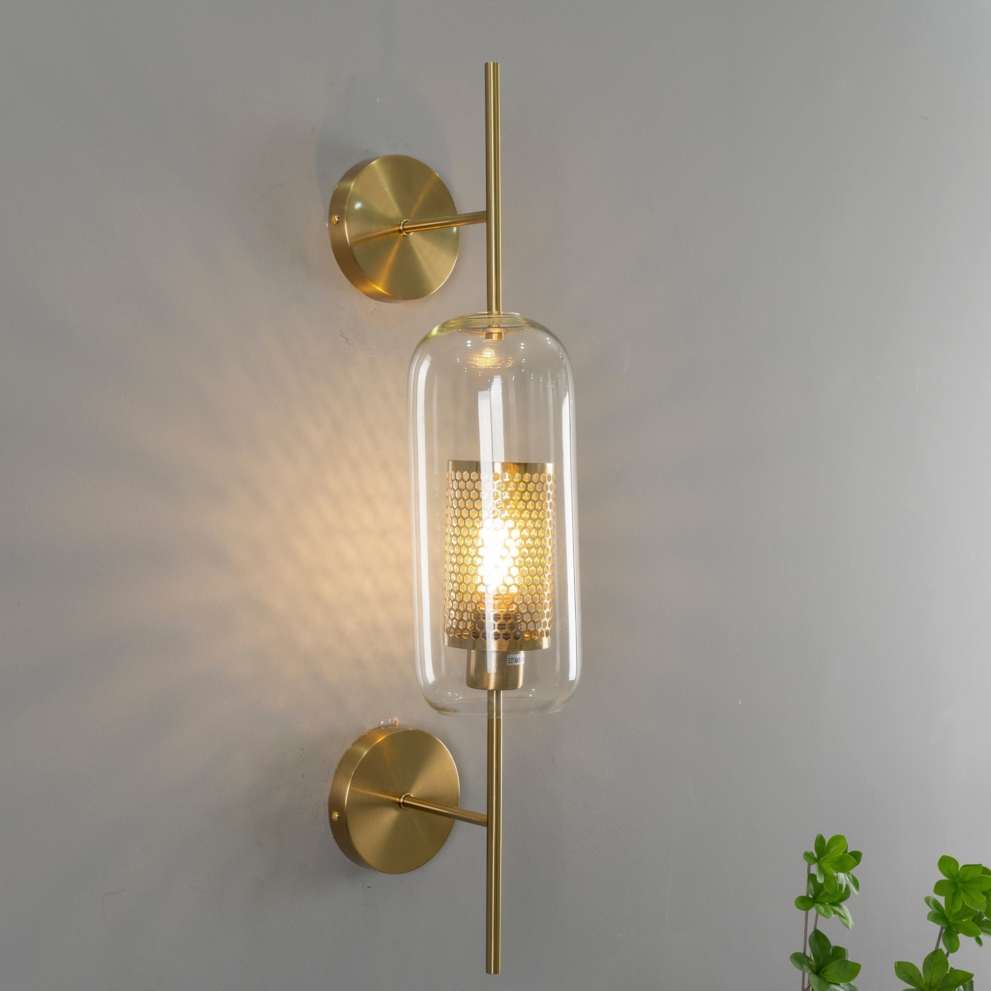 Chiswick Glass Wall Light - Letslighting