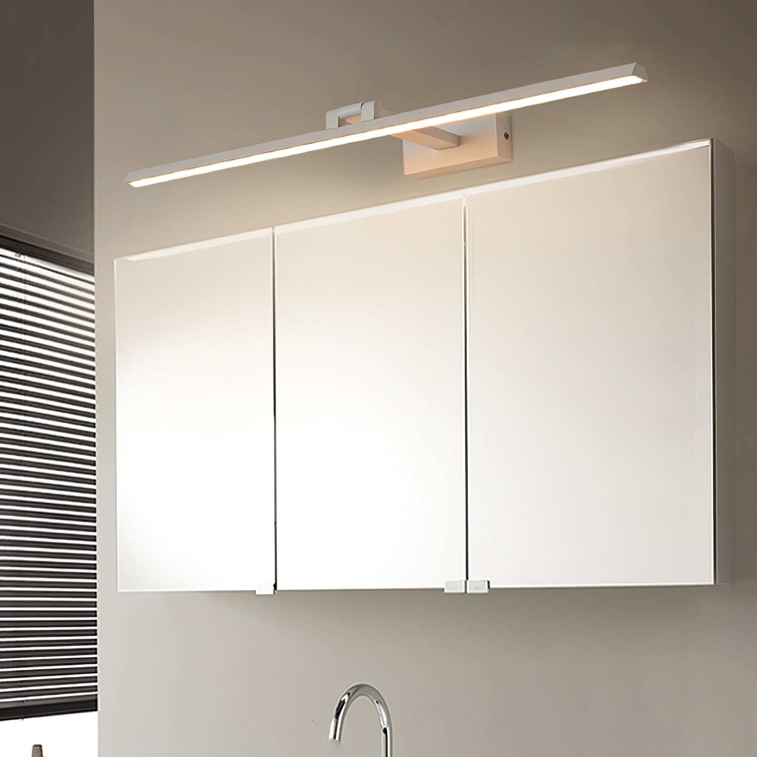 Linear Bathroom Wall Lamp - Letslighting